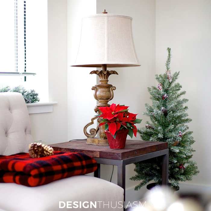 Small apartment christmas decoration ideas