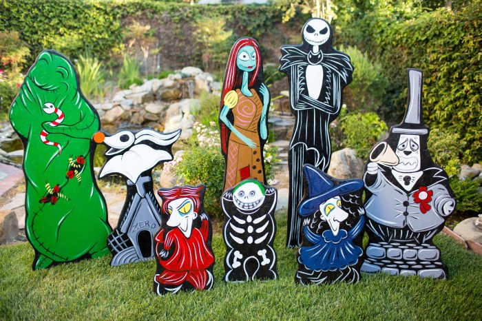 Nightmare before christmas outdoor decoration